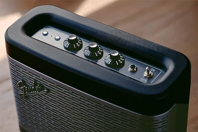 FENDER Newport 2 Portable Bluetooth Speaker - Black/Gunmetal