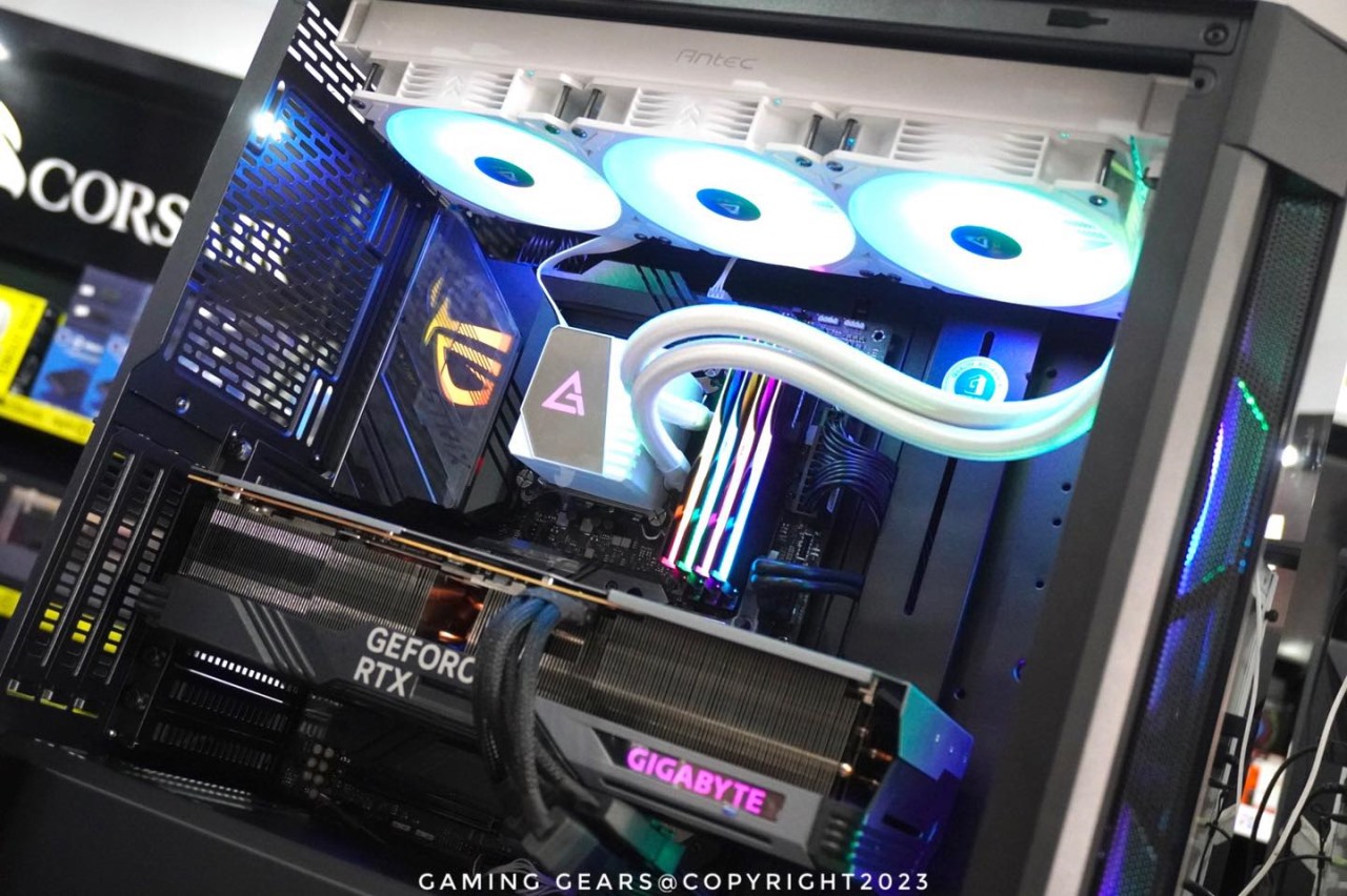 Intel Core i9-13900KF | GIGABYTE GEFORCE RTX™ 4090 GAMING OC 24G