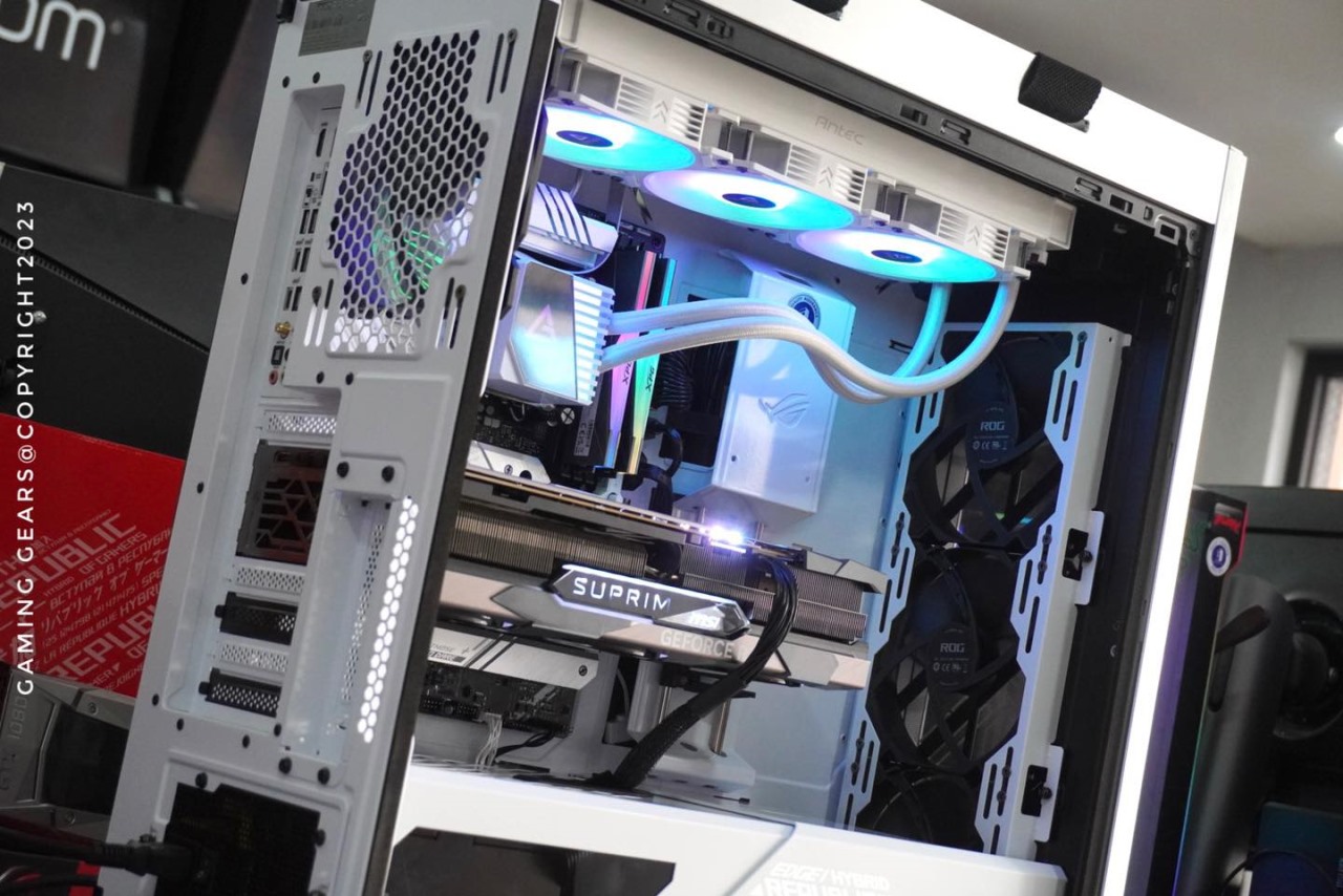 INTEL CORE i9-13900KF | MSI RTX4080 SUPRIM X